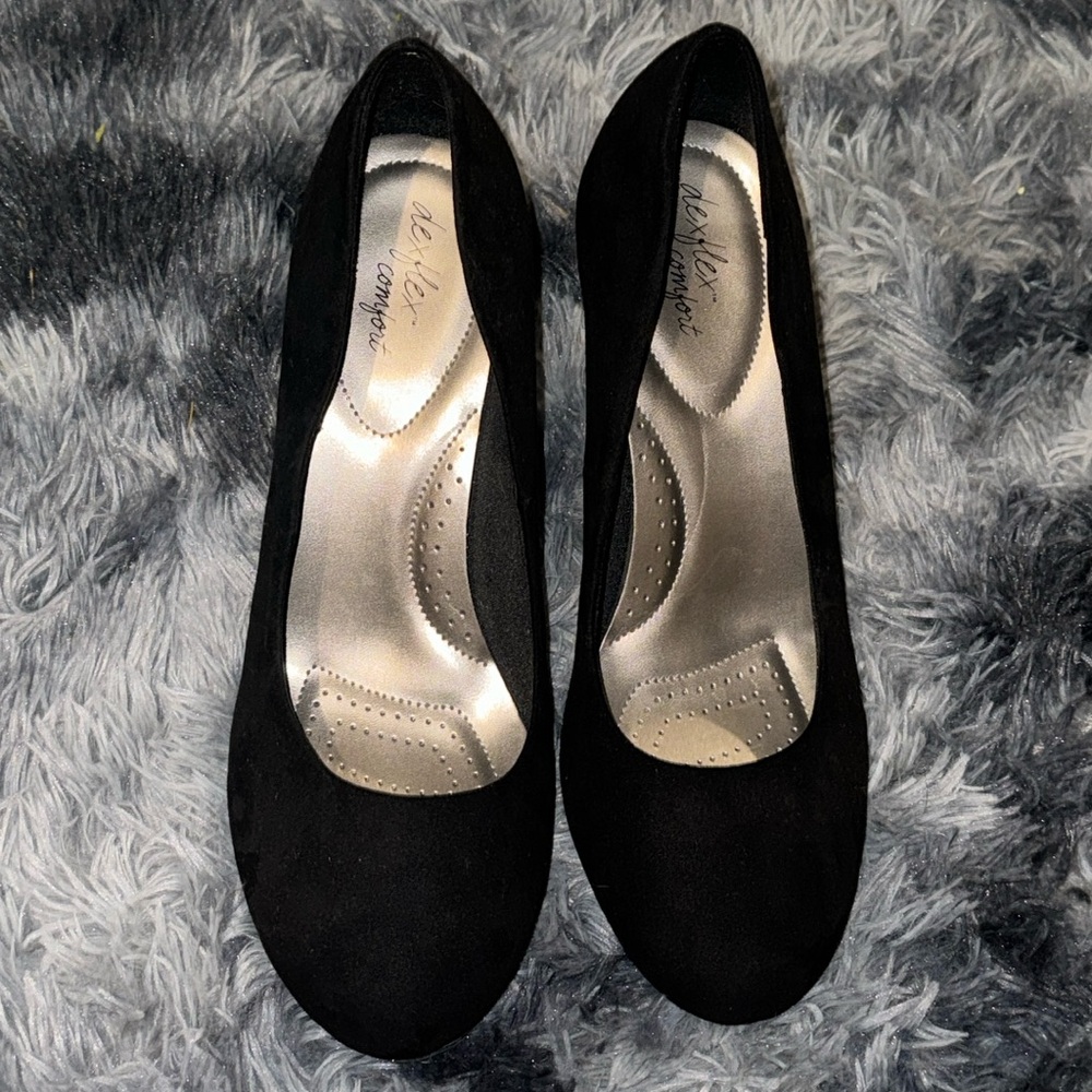 Defilex comfort size 12W black wedge heeled shoes.  Brand new, never worn!